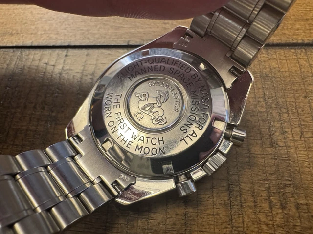 Omega Speedmaster Professional Moonwatch 42 mm 3570.50.00 Hesalite avec boîte et carte