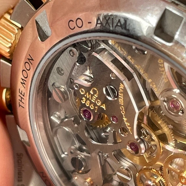 Montre homme Omega Speedmaster Professional bicolore Moonwatch Co-Axial Master