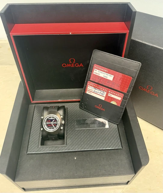 Montre à quartz Omega Speedmaster Spacemaster Z-33 en titane - Coffret complet et papiers