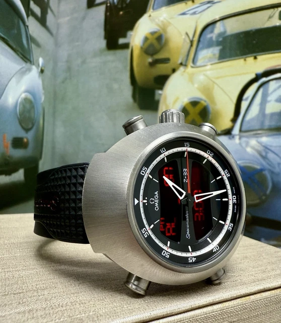 Montre à quartz Omega Speedmaster Spacemaster Z-33 en titane - Coffret complet et papiers