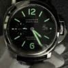 Panerai Luminor Marina PAM00104 Cadran noir sur bracelet en alligator noir