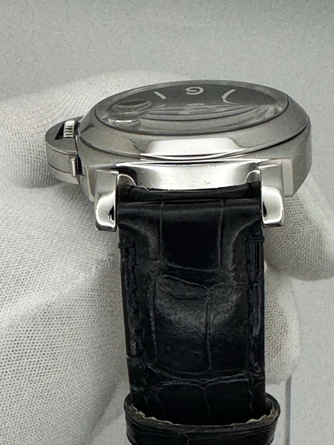 Panerai Luminor Marina PAM00104 Cadran noir sur bracelet en alligator noir