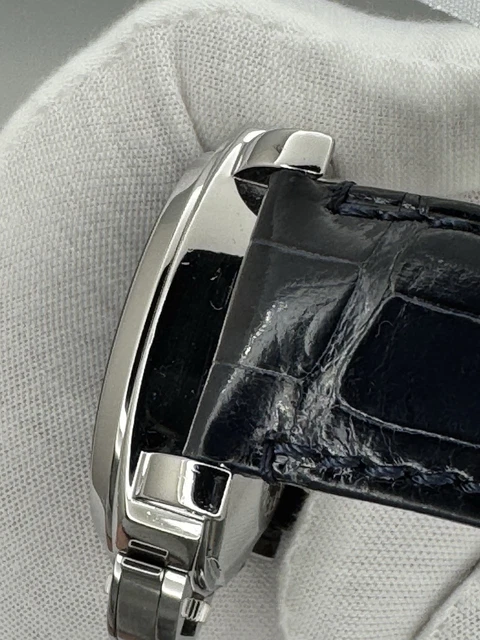 Panerai Luminor Marina PAM00104 Cadran noir sur bracelet en alligator noir