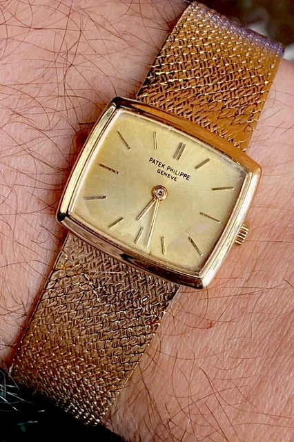 Montre Patek Philippe pour femme, 23 mm, or massif 18 carats, 50 g, remontage manuel, réf. 3352/1