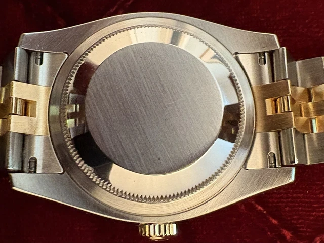 Rolex Datejust en or et diamants. Sous garantie. Très impressionnante.