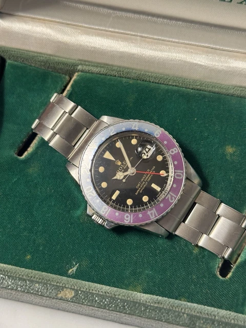 Rolex GMT-Master 1675 dorée, commande spéciale VIP, pour gaucher