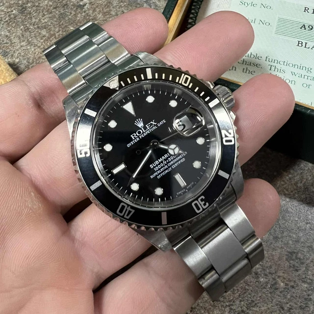 Montre automatique Rolex Submariner Date 16610 en acier avec cadran noir de 40 mm !!