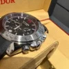 TUDOR Modèle 20300 - Chronographe Sport + Boîte et Papiers -