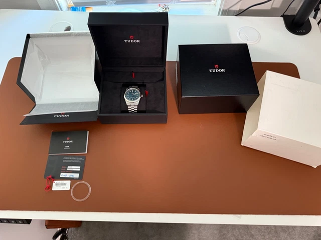 Montre Tudor Black Bay 41 automatique pour homme, cadran bleu, acier – M79680-0002