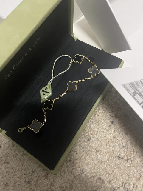 VAN CLEEF Vintage Alhambra 5 Motif Or Jaune Onyx