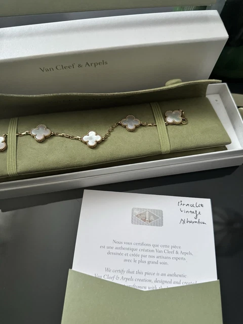 Bracelet Van Cleef & Arpels en nacre vintage Alhambra 5 motifs 19 cm