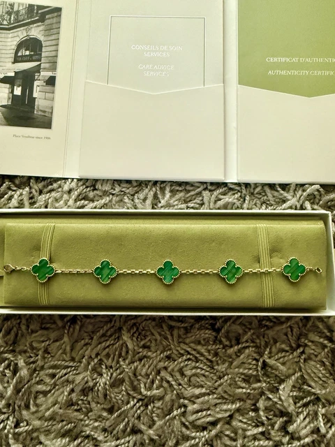 Van Cleef & Arpels Vintage Alhambra Bracelet, 5 motifs 18k YG - Malachite