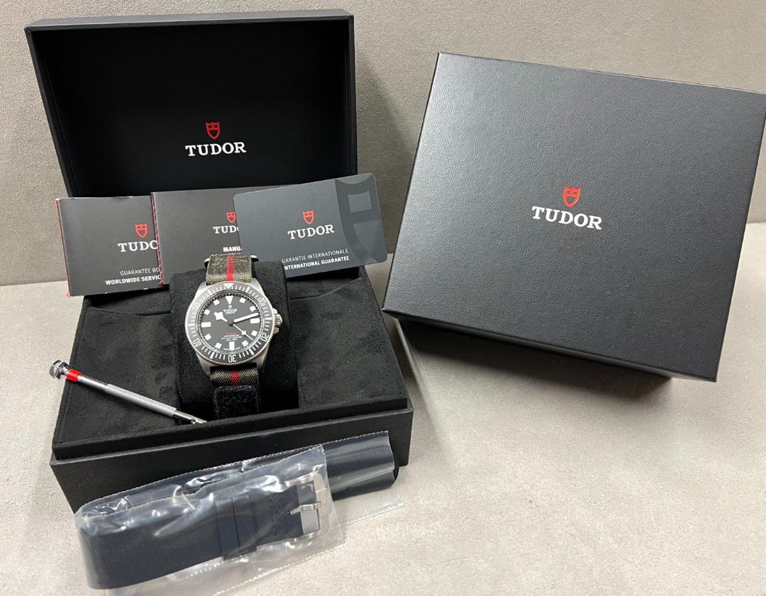 Tudor Pelagos FXD | 25717N | NEUF/Ensemble complet | 7/25 | Titane |