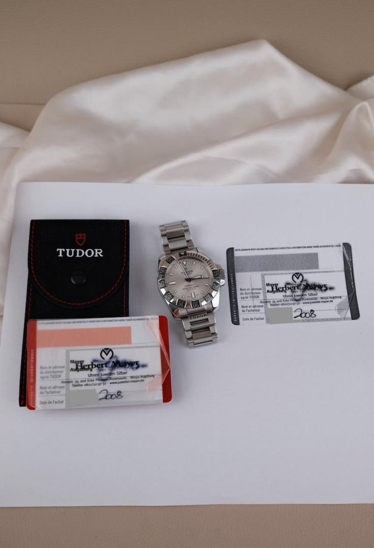 Tudor Hydronaut II 20030, papiers d'origine