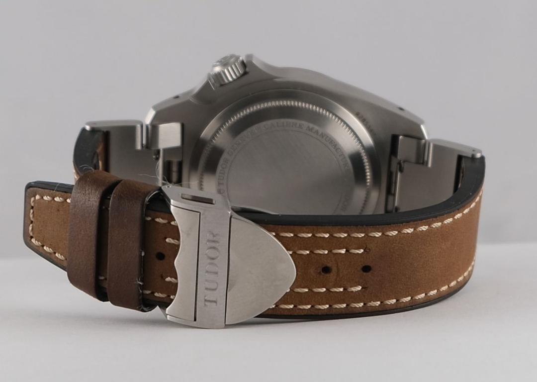 Tudor Black Bay P 01