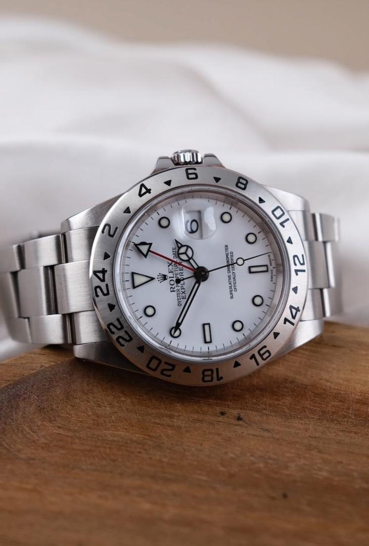 Rolex Explorer II 16570 Polar K-Series