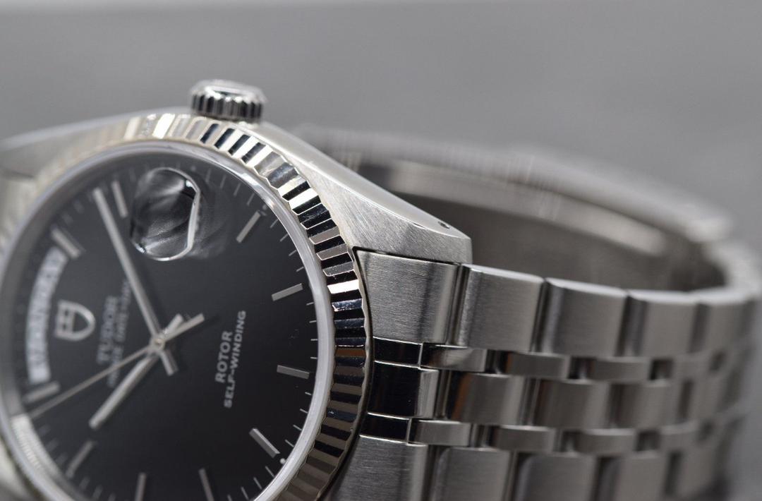 Tudor Black Bay 31 mm | NEUVE/Ensemble complet |