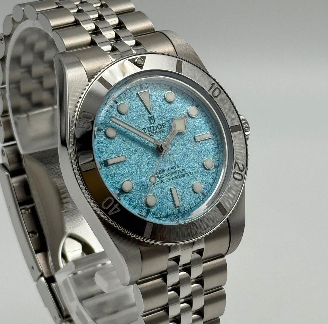 Tudor Black Bay 54 « Blue Lagoon » Réf. M79000-0001 NEUVE
