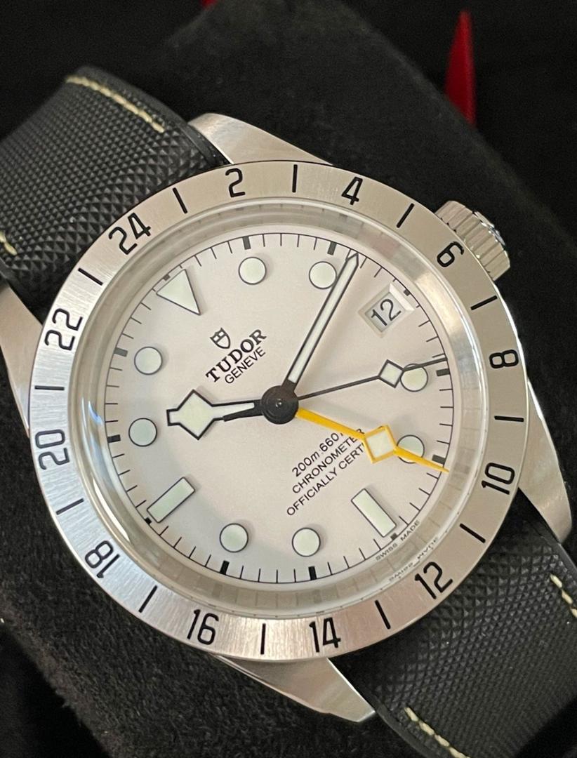 Tudor Black Bay Pro 39 mm - M79470-0006 - Neuve - Coffret complet