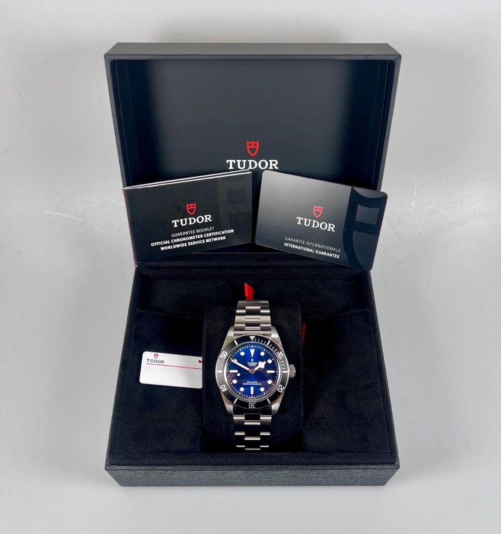 Tudor Black Bay 68| Bleue | Ensemble complet | NEUVE | 2025