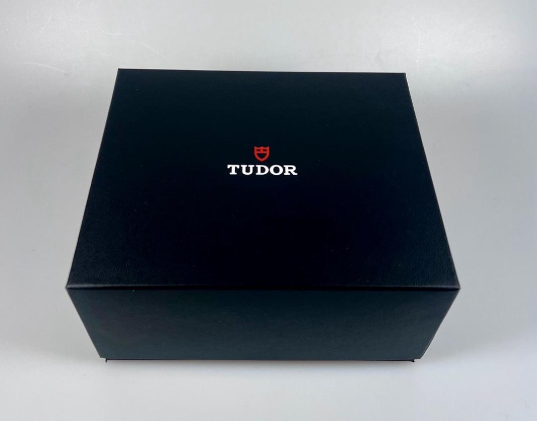 Tudor Black Bay 68| Bleue | Ensemble complet | NEUVE | 2025