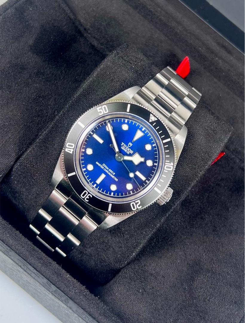 Tudor Black Bay 68| Bleue | Ensemble complet | NEUVE | 2025