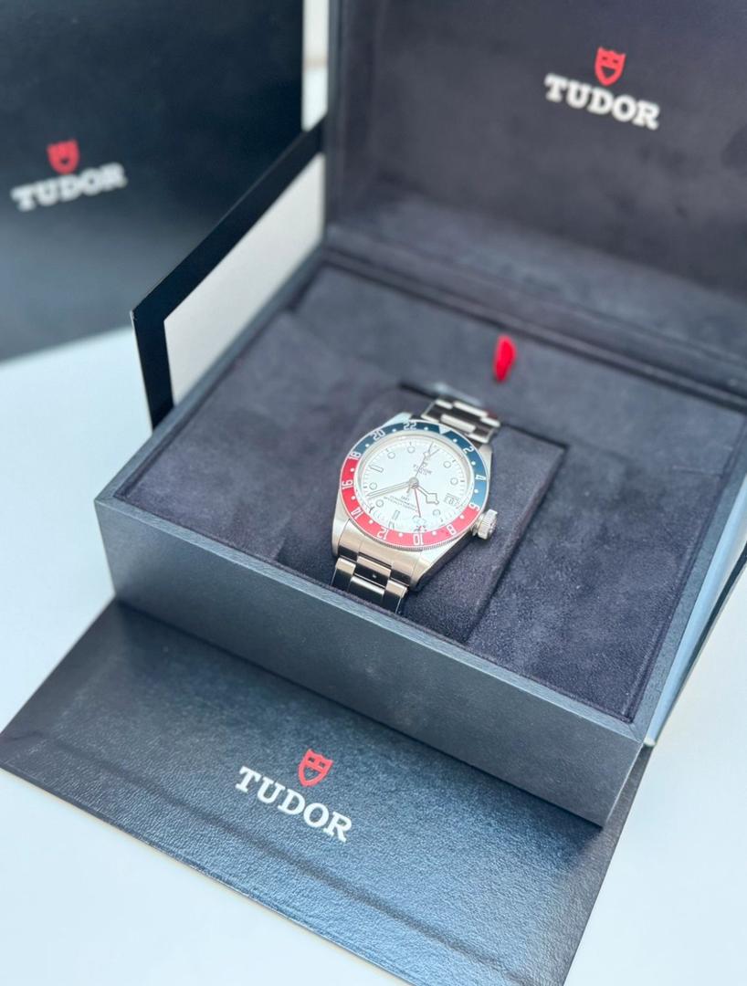 Tudor Black Bay GMT Pepsi Opaline