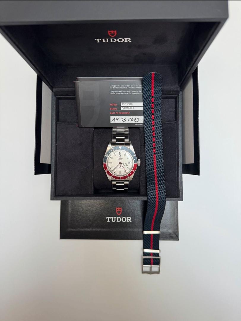 Tudor Black Bay GMT Pepsi Opaline