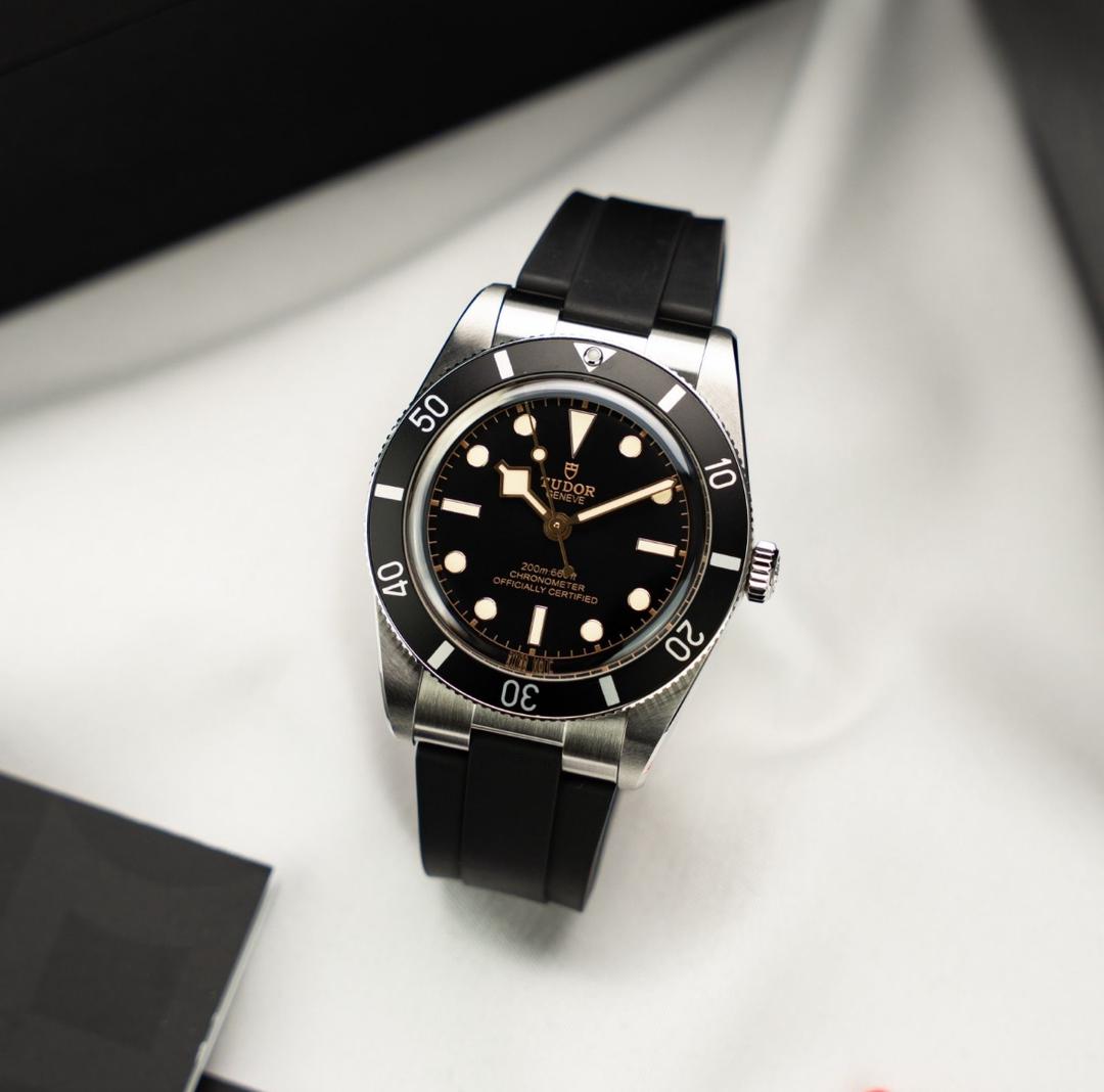 Tudor Black Bay 54 7900ON - Ensemble complet