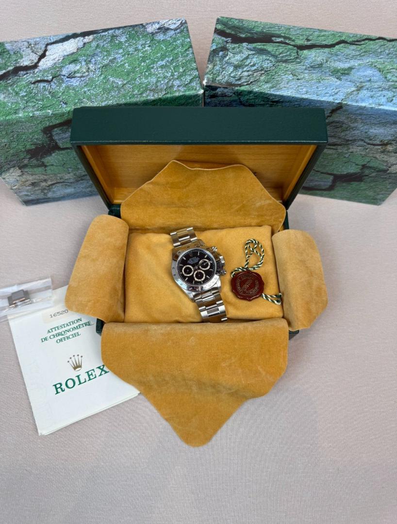 Rolex Cosmograph Daytona Réf. 16520 / Coffret complet / 07/1996