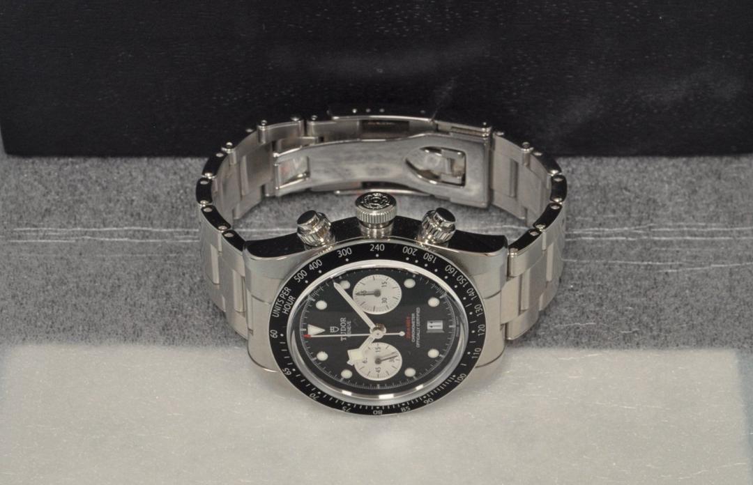 Chronographe Tudor Black Bay