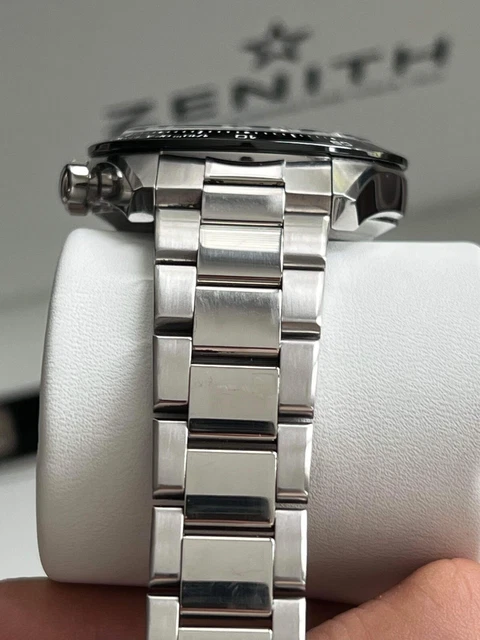 Montre homme Zenith Chronomaster El Primero Sport cadran blanc 03.3100.3600/69.M3100