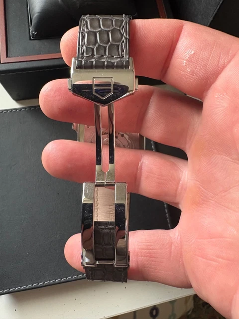 Montres Tag Heuer pour hommes Monaco CAW2113